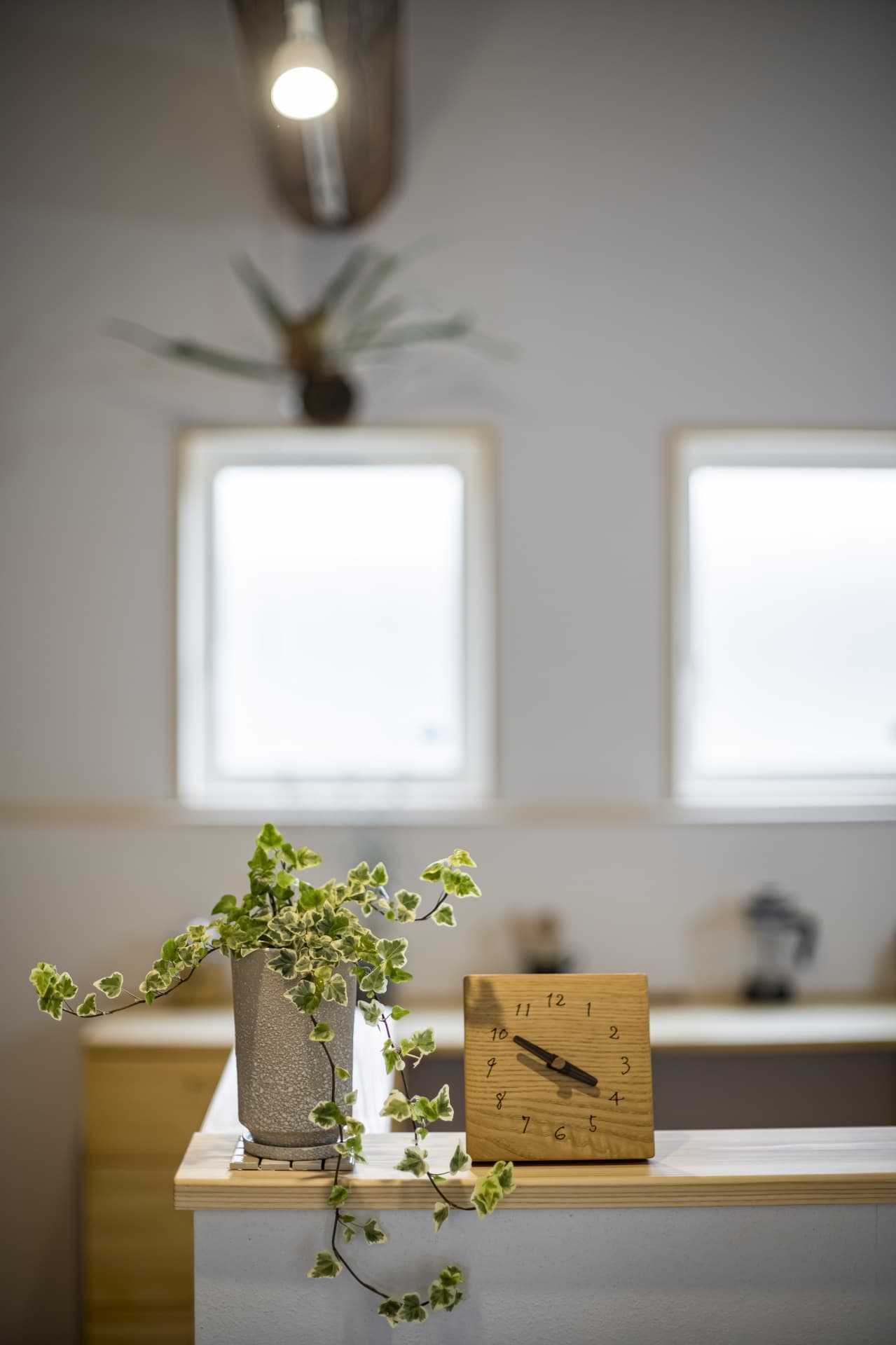 素材にこだわったオリジナル家具のキッチン